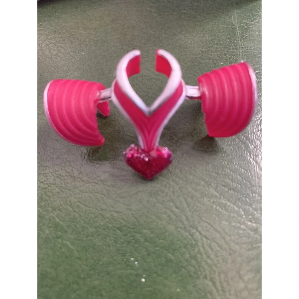 LOL Surprise OMG Doll Spirit Queen Accessory Pink Necklace Shoulder Wear Heart